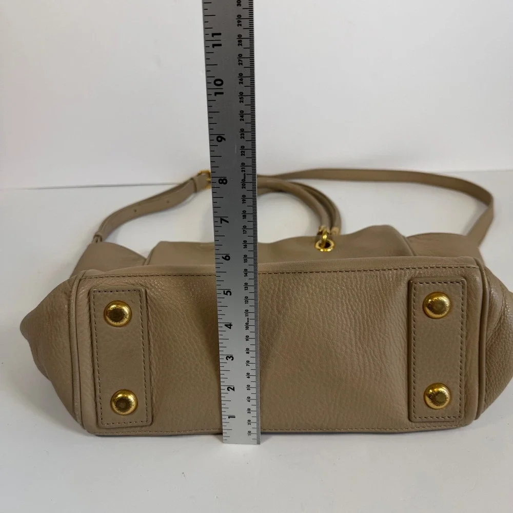 Marc Jacobs Too Hot To Handle Bentley Taupe Leather‎ Satchel Gold Hardware Y2K